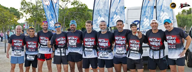 Equip de corredors del club posant junts